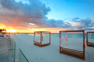  Krystal Cancun Beach Resort - With OPTIONAL All-Inclusive 